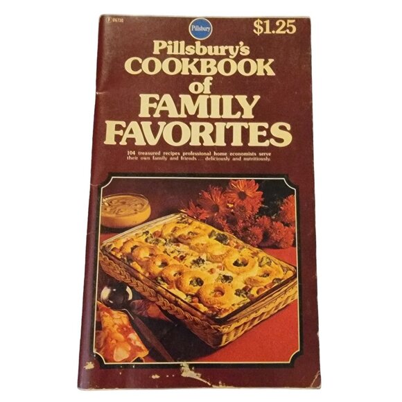 Vintage 70s Cookbook Lot Pillsbury Recipe Cook Book Kitchen Retro Home Decor Fun - Picture 13 of 16